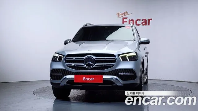 Mercedes-Benz E-Класс 2019 thumb 8