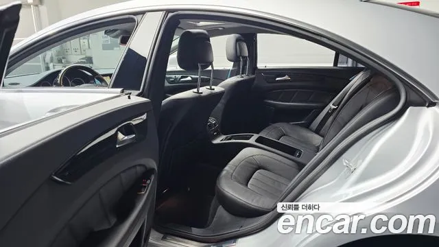 Mercedes-Benz CLS 2012 thumb 4