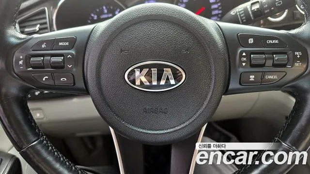Kia Carnival 2020 thumb 12