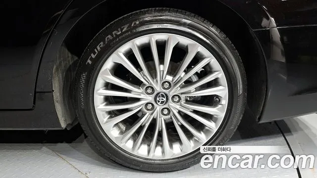 Toyota Avalon 2018 thumb 7