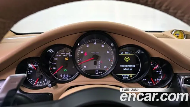 Porsche Panamera 2014 thumb 12