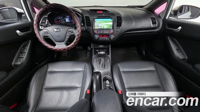 Kia K3 2013 thumb 8