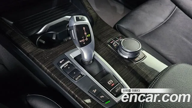 BMW X4 2017 thumb 7