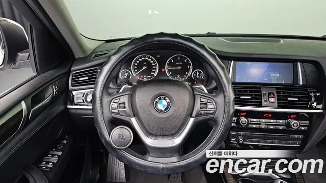 BMW X4 2017 thumb 11