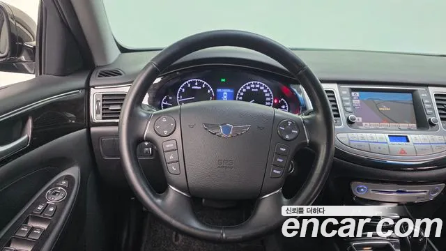 Hyundai Genesis 2013 thumb 9