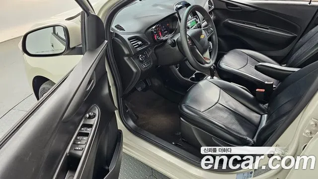 Chevrolet Spark 2016 thumb 6