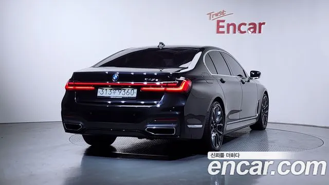 BMW 7 серии 2020 thumb 12