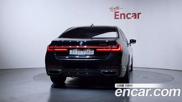 BMW 7 серии 2020 thumb 4