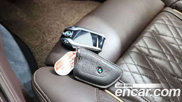 BMW 7 серии 2020 thumb 8