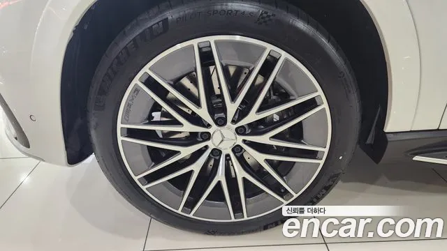 Mercedes-Benz E-Класс 2025 thumb 6