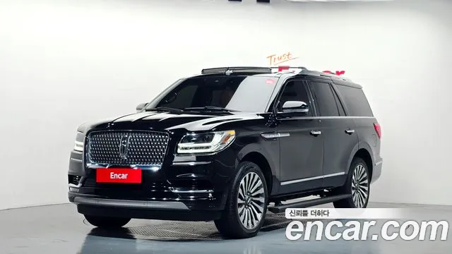 Lincoln Navigator 2021 thumb 11