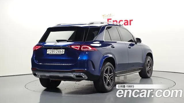 Mercedes-Benz E-Класс 2019 thumb 11