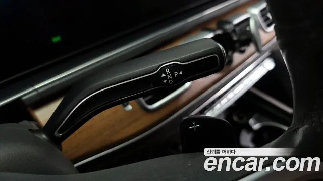 Mercedes-Benz E-Класс 2019 thumb 8