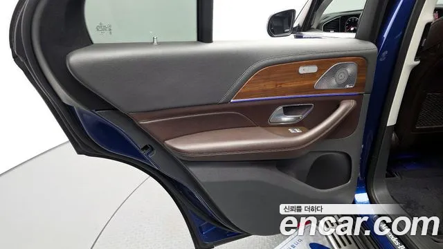 Mercedes-Benz E-Класс 2019 thumb 10