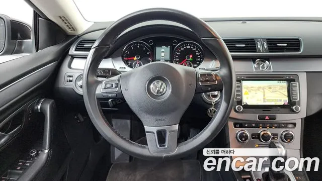 Volkswagen CC 2013 thumb 9