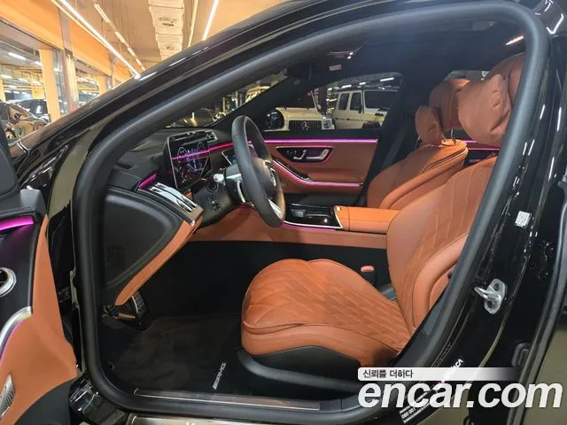 Mercedes-Benz S-Class 2025 thumb 8