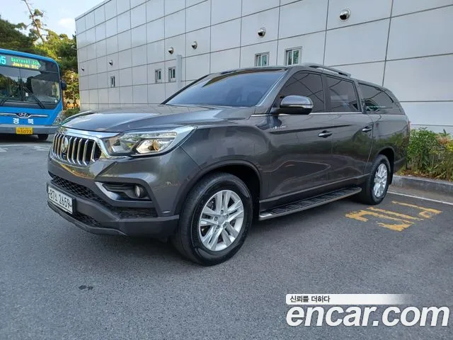 KGM Rexton 2019 thumb 9