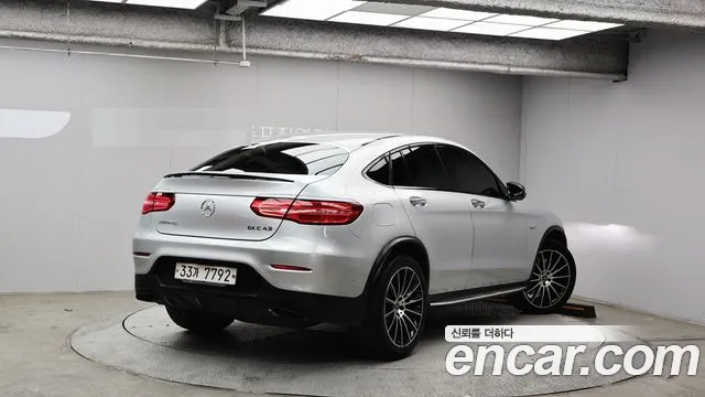 Mercedes-Benz GLC 2017 thumb 6