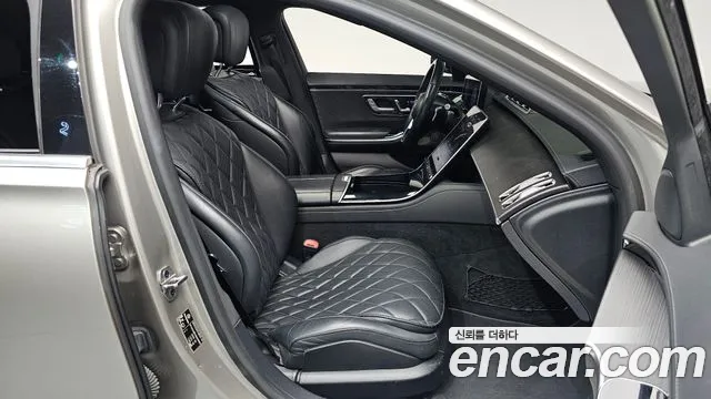 Mercedes-Benz S-Class 2021 thumb 9