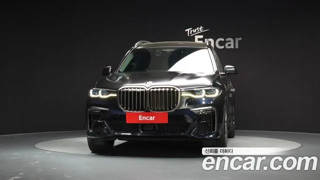 BMW X7 2020 thumb 7