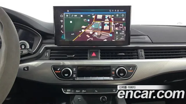 Audi A4 2022 thumb 2