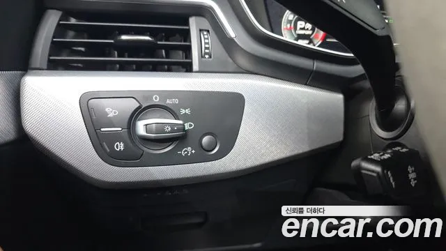 Audi A4 2022 thumb 9