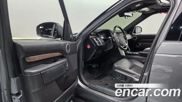 Land Rover Discovery 2018 thumb 5