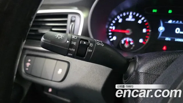 Kia Sorento 2015 thumb 11