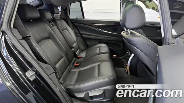 BMW 5 серии Gran Turismo 2014 thumb 5