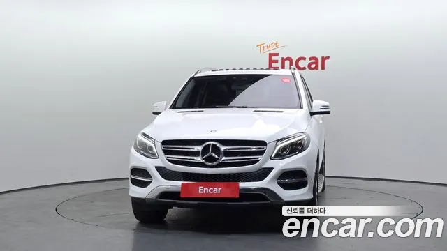 Mercedes-Benz GLE-Класс 2016 thumb 4