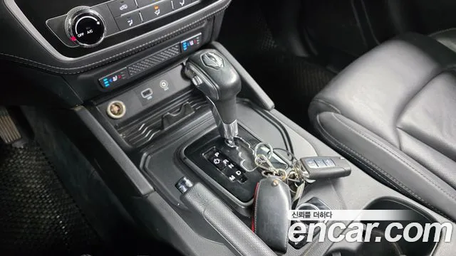 KGM Rexton 2021 thumb 9