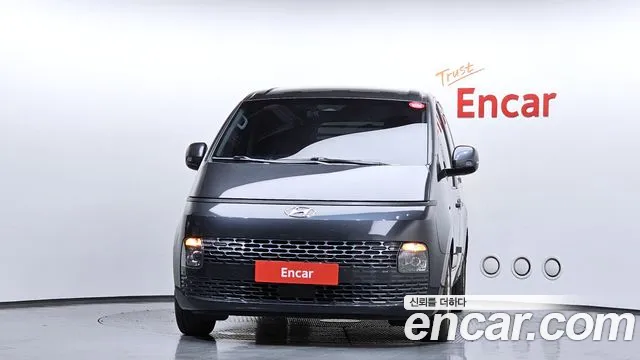 Hyundai Staria 2021 thumb 10