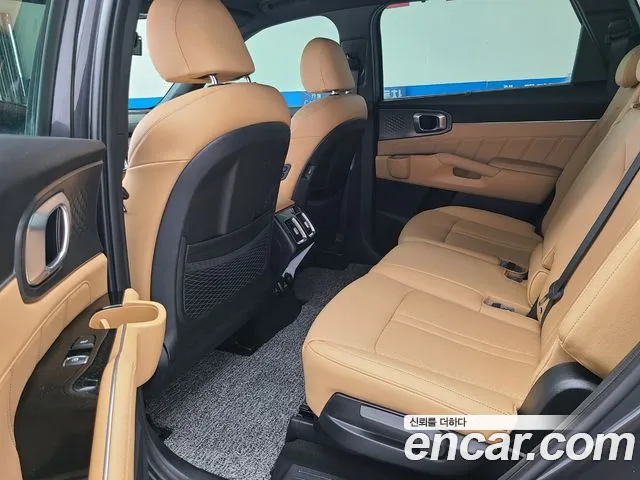 Kia Sorento 2022 thumb 9