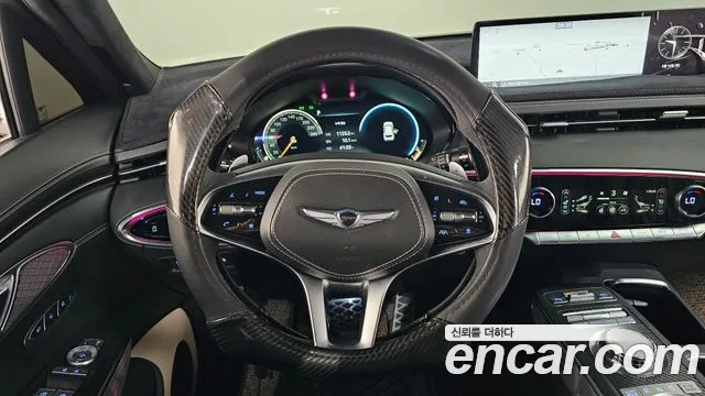 Genesis GV70 2021 thumb 12