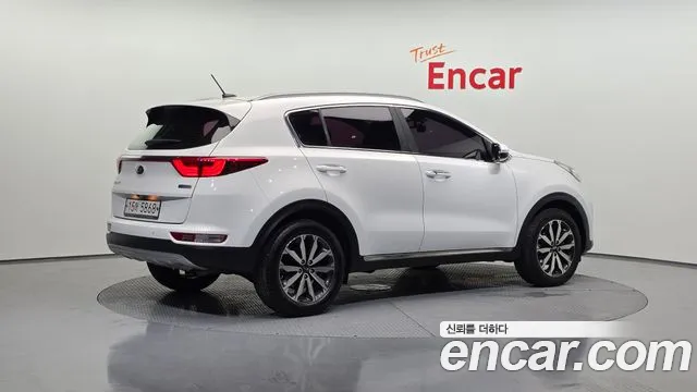 Kia Sportage 2015 thumb 8