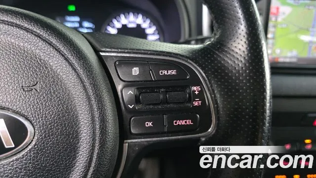Kia Sportage 2015 thumb 12