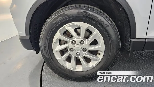 KGM Rexton 2018 thumb 7
