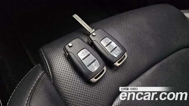 KGM Rexton 2018 thumb 3