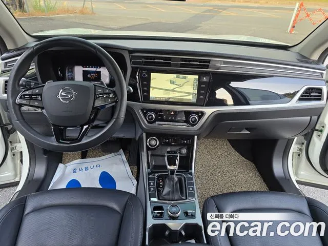 KGM Korando 2019 thumb 2