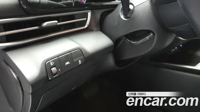 Hyundai Elantra 2022 thumb 8
