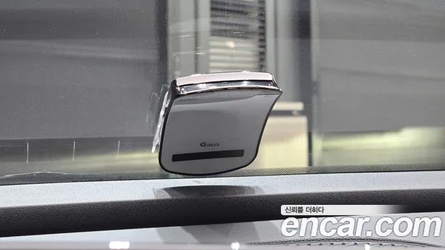 Hyundai Elantra 2022 thumb 4