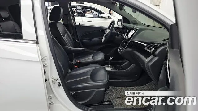 Chevrolet Spark 2021 thumb 5