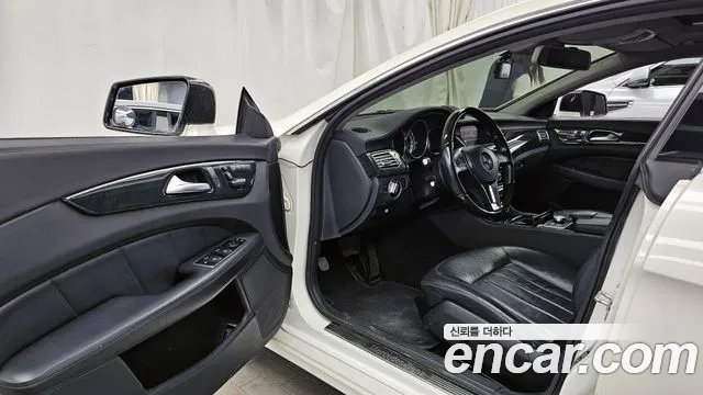 Mercedes-Benz CLS 2012 thumb 12