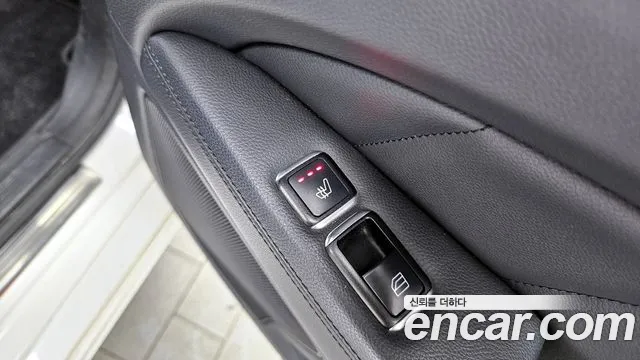 Mercedes-Benz CLS 2012 thumb 3