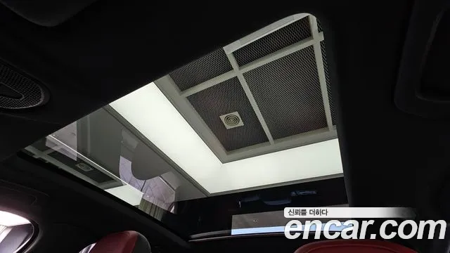 Porsche Cayenne 2023 thumb 2