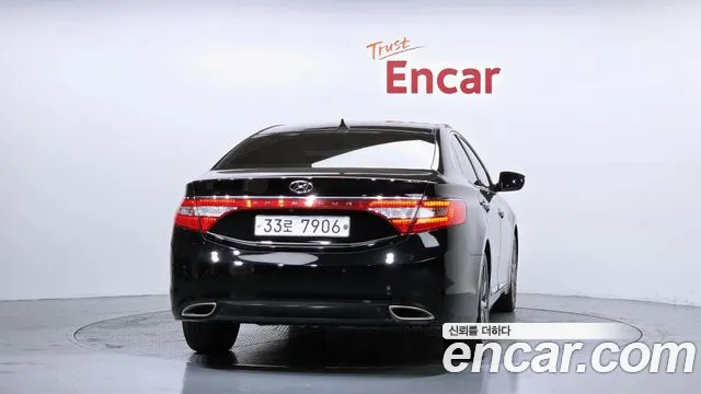 Hyundai Grandeur 2013 thumb 6
