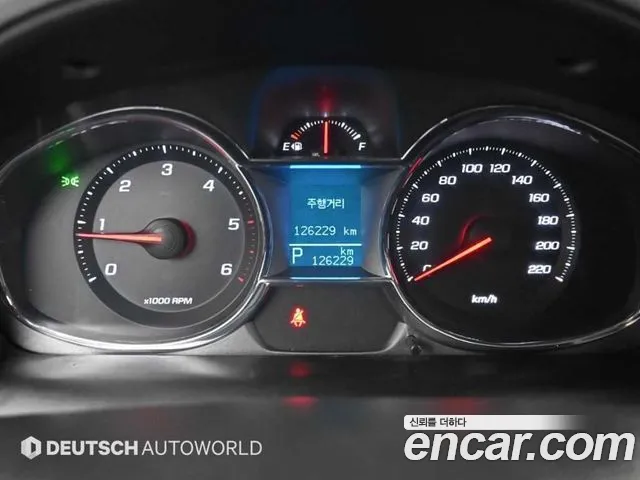Chevrolet Captiva 2015 thumb 3