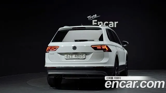 Volkswagen Tiguan 2018 thumb 7