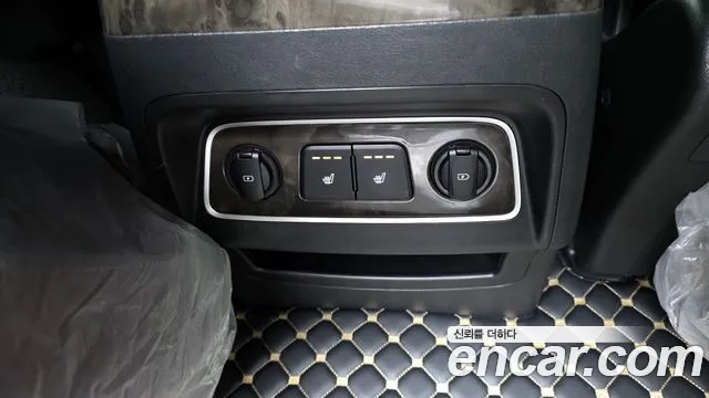 Hyundai Staria 2020 thumb 9