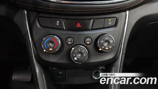 Chevrolet Trax 2017 thumb 2